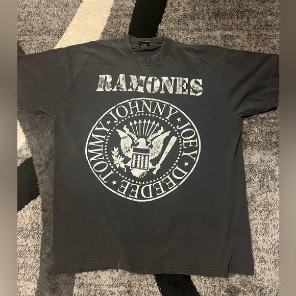 Vintage Ramones t shirt